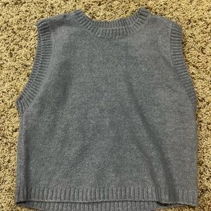 Sweater vest